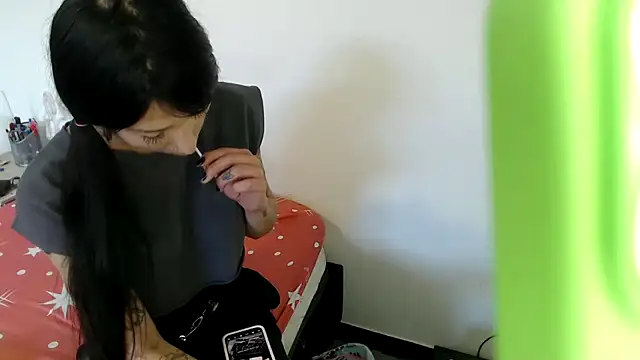 Show de Doll_sary na webcam
