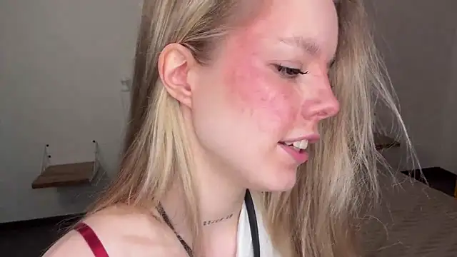 Živý XXX chat Catrinee