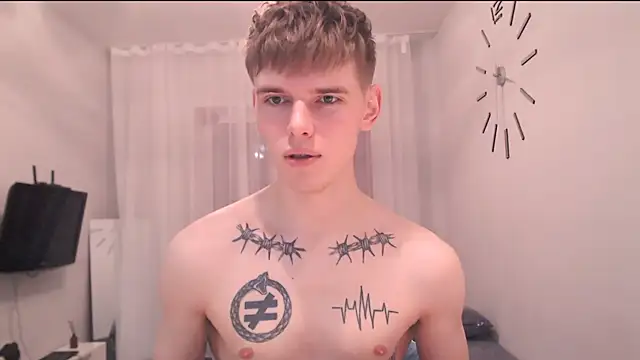 Fredd_Xanders élő XXX-chatje
