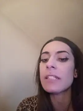 chiara-mario's Live XXX Chat