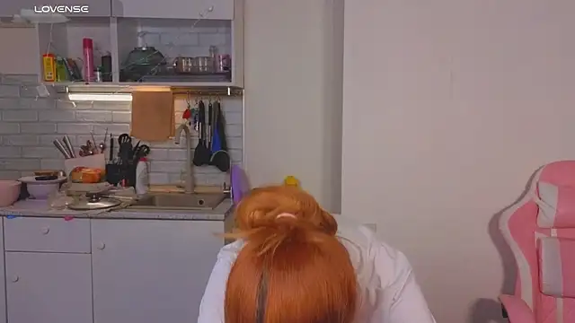 Radiants_two Adlı Modelin Canlı XXX Sohbeti