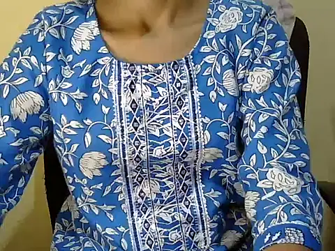 Khushi_v: онлайн-секс-чат