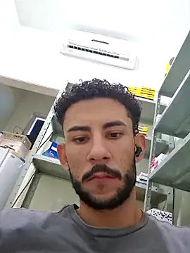 عرض كام Rodriguess010