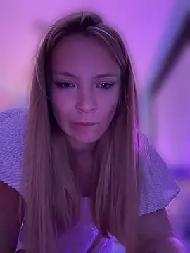 AnastasiaAniess Adlı Modelin Web Kamerası Şovu