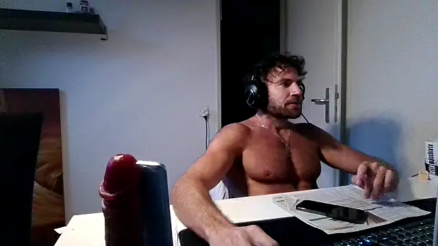 alpha-hunk Pertunjukan Webcam