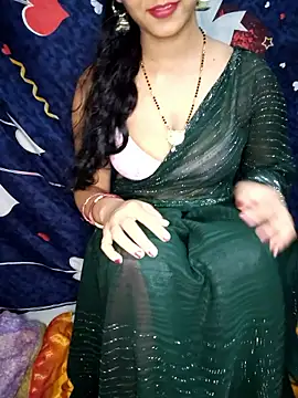 Hot_lady234 Adlı Modelin Canlı XXX Sohbeti