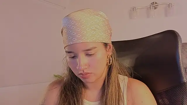 emilyrouxe Obrolan Langsung XXX