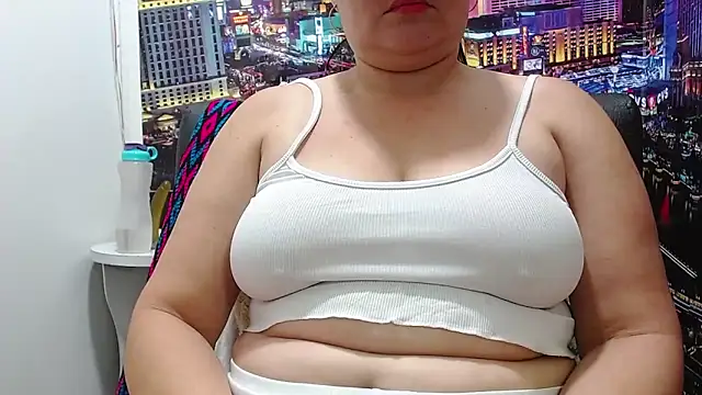 Chatroom XXX en direct de tila_nastyy