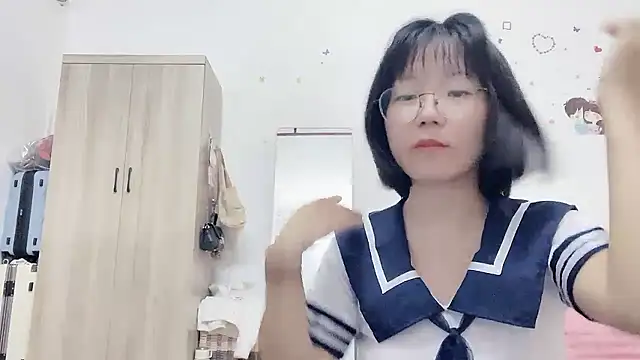 Belle-LL 现场XXX聊天