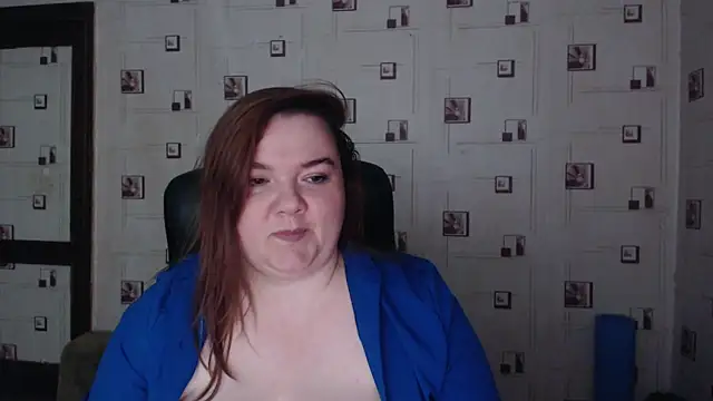 Chat XXX en directo de TasyaBigTTs