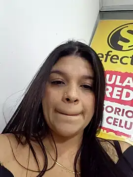 Layla-daring Live XXX-Chat