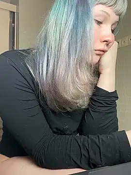 AlexaGudzn Webbikameraesitys