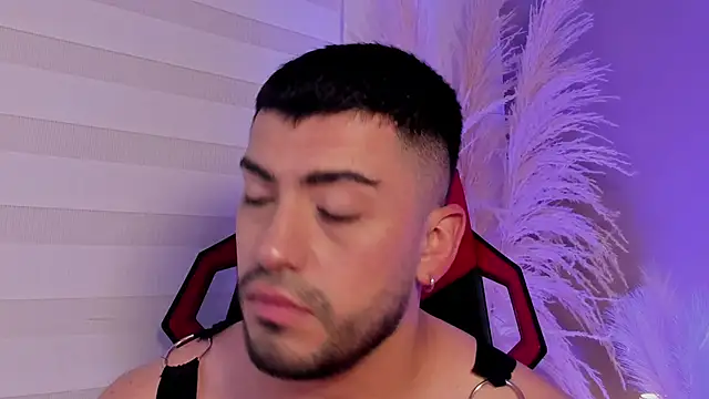 Вебкам-шоу Alexander_Diazz