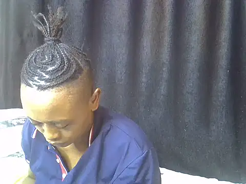 Luna_en_Gee Cameră chat live
