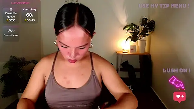 SofiaLoove69 Adlı Modelin Web Kamerası Şovu