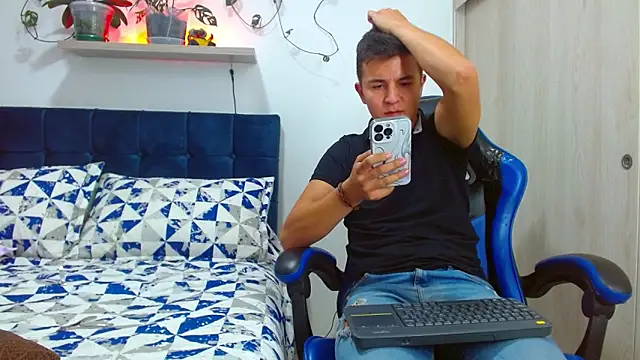 Вебкам-шоу flint_ryan