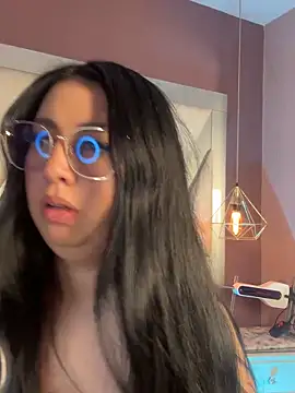 Ashleeyprincess01 Adlı Modelin Web Kamerası Şovu