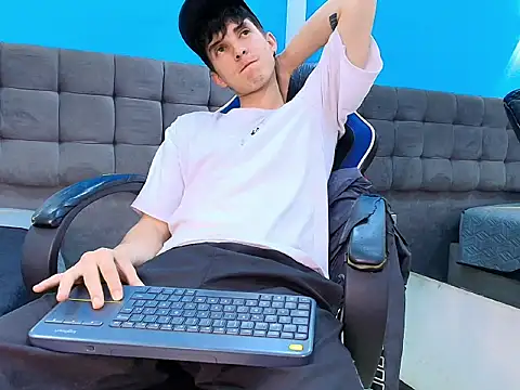 Jheampiiero Pertunjukan Webcam