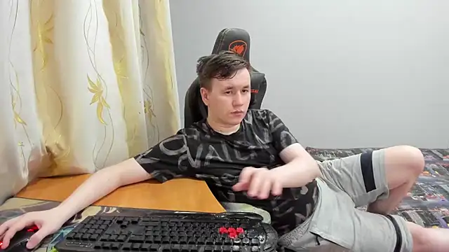 iliaskrislove Live XXX Chat
