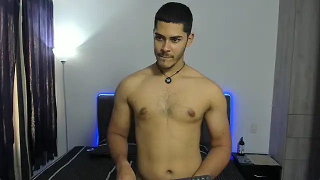 Iamdylan777's Live XXX Chat