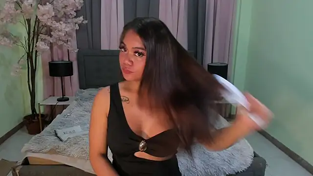 Онлайн чат XXX ts_salsalitas69