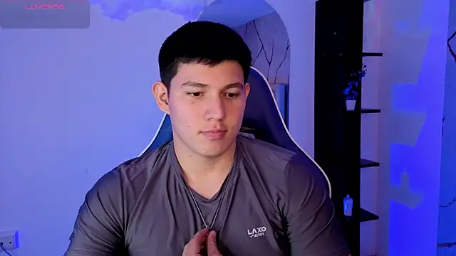 JamesCr_ Show Webcam