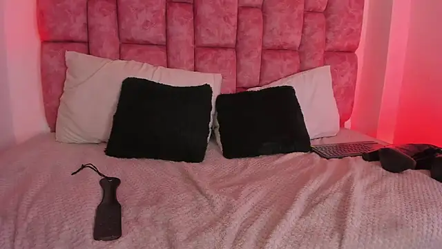 angelcherrypie Chat XXX live