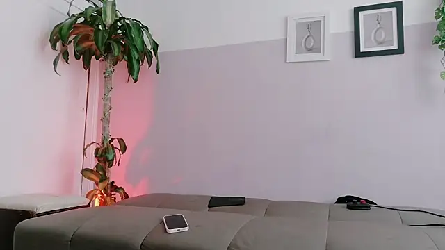 cata_cat's Webcam Show