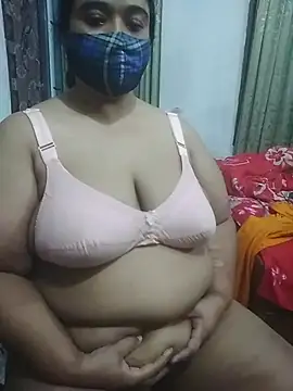Chat +18 de momo_loves ao vivo