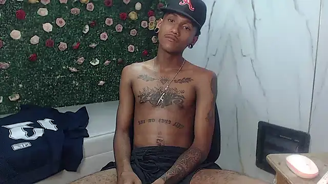 ManSant Chat XXX live