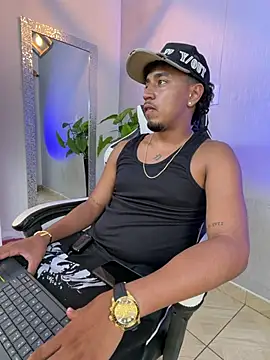 Show de Brand_Collins na webcam