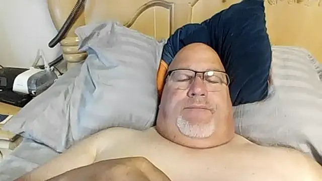 Chat +18 de Bigbear0563 ao vivo