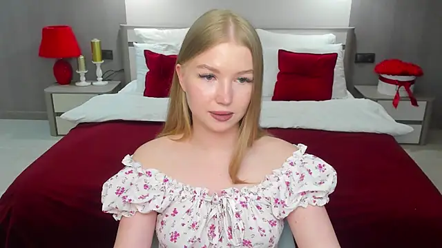 XXX chat uživo modela shy__lady