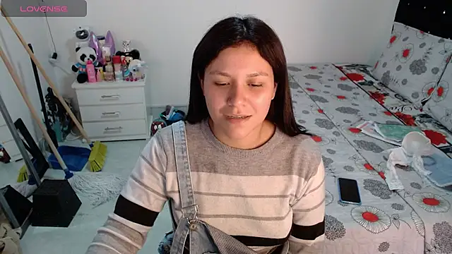 soniafuckboobs' Live XXX Chat