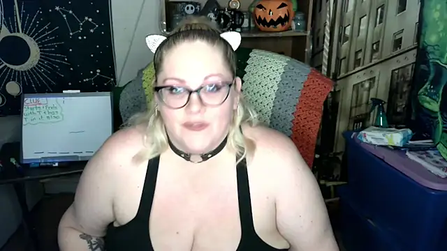 Kinky_Witch Show in webcam