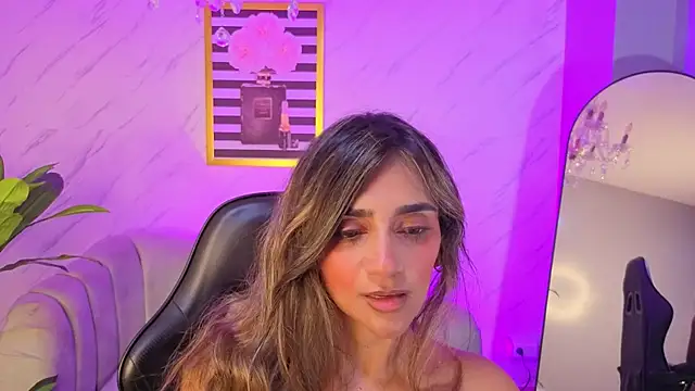 agatha_brooks_tのウェブカメラショー