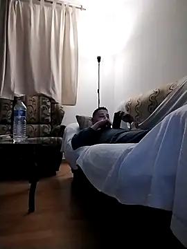 Potro_salvaje33 élő chatszobája