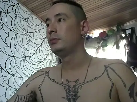 vampireathome's Webcam Show