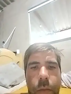 Show modela Rodrigo123hjsbdnd na web-kameri