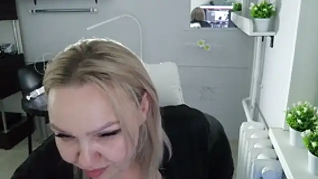 Chat XXX en directo de JessyBountys
