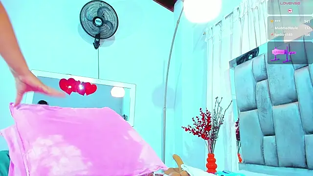Antonellahorny69 Obrolan Langsung XXX