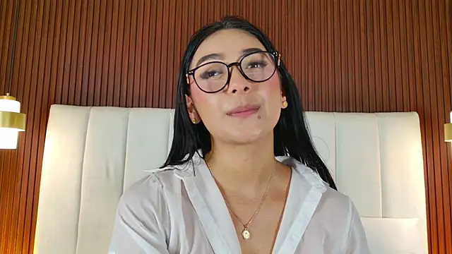 MeganCruzGB's Live XXX Chat