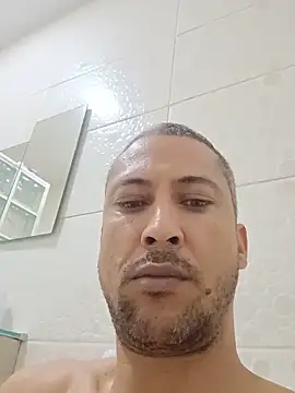 Arrombador20's Live XXX Chat