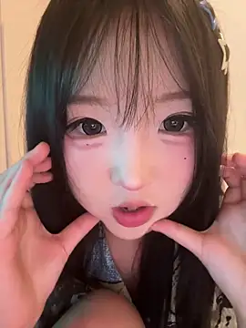 lelebaybay888's Webcam Show