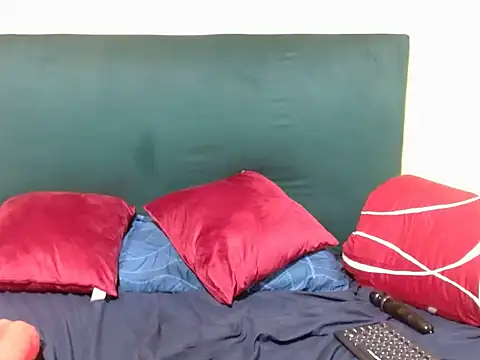XXX chat uživo modela RubbyDivine