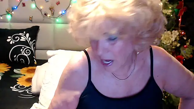 HappyWomanOn: вебкам-шоу