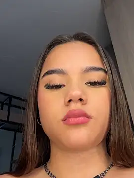 Chat +18 de Natasha_by ao vivo