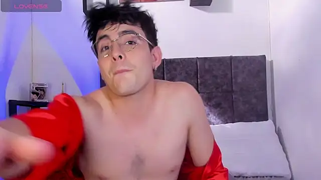Show de Demian_Fox1 na webcam