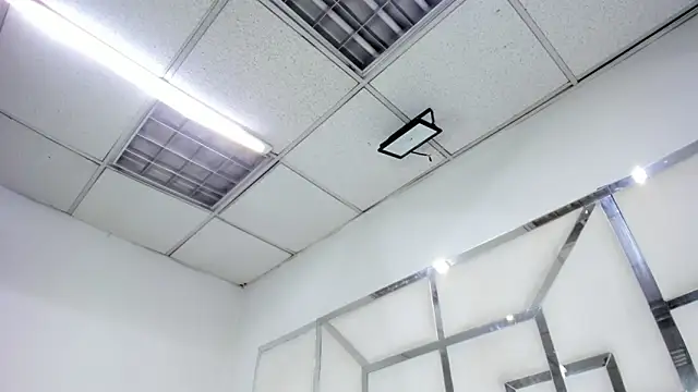 ZoeWan69 실시간 채팅방