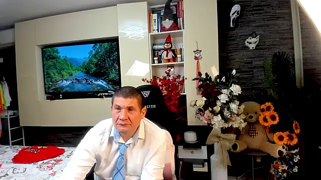 SpartacusDaddy48 Webcam show